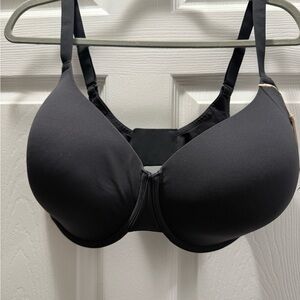 SKIMS Classic T shirt Black Bra